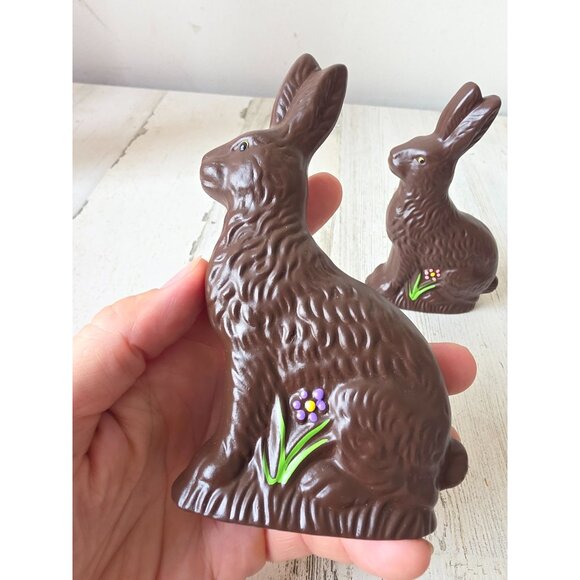 Vintage ceramic chocolate Faux bunny rabbit statue figurine Easter decor - Picture 2 of 9